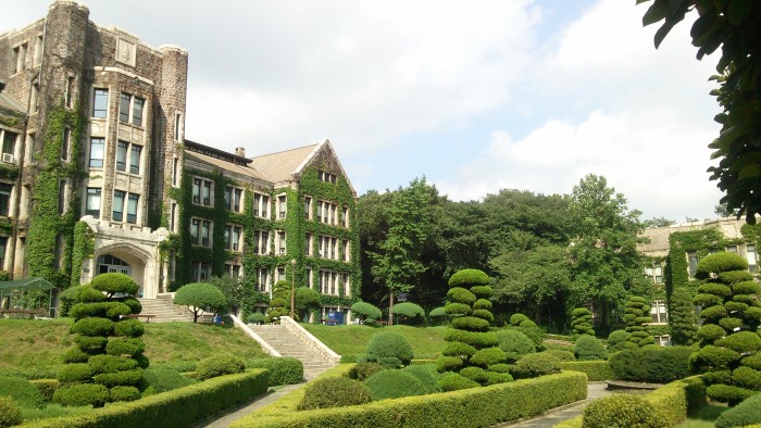 Đại học Yonsei –  Wonju Hàn Quốc